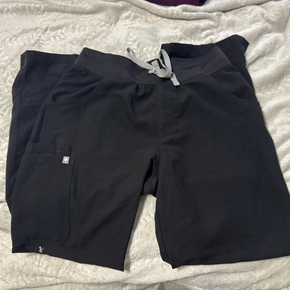 Figs Kade high waisted cargo scrub pants
